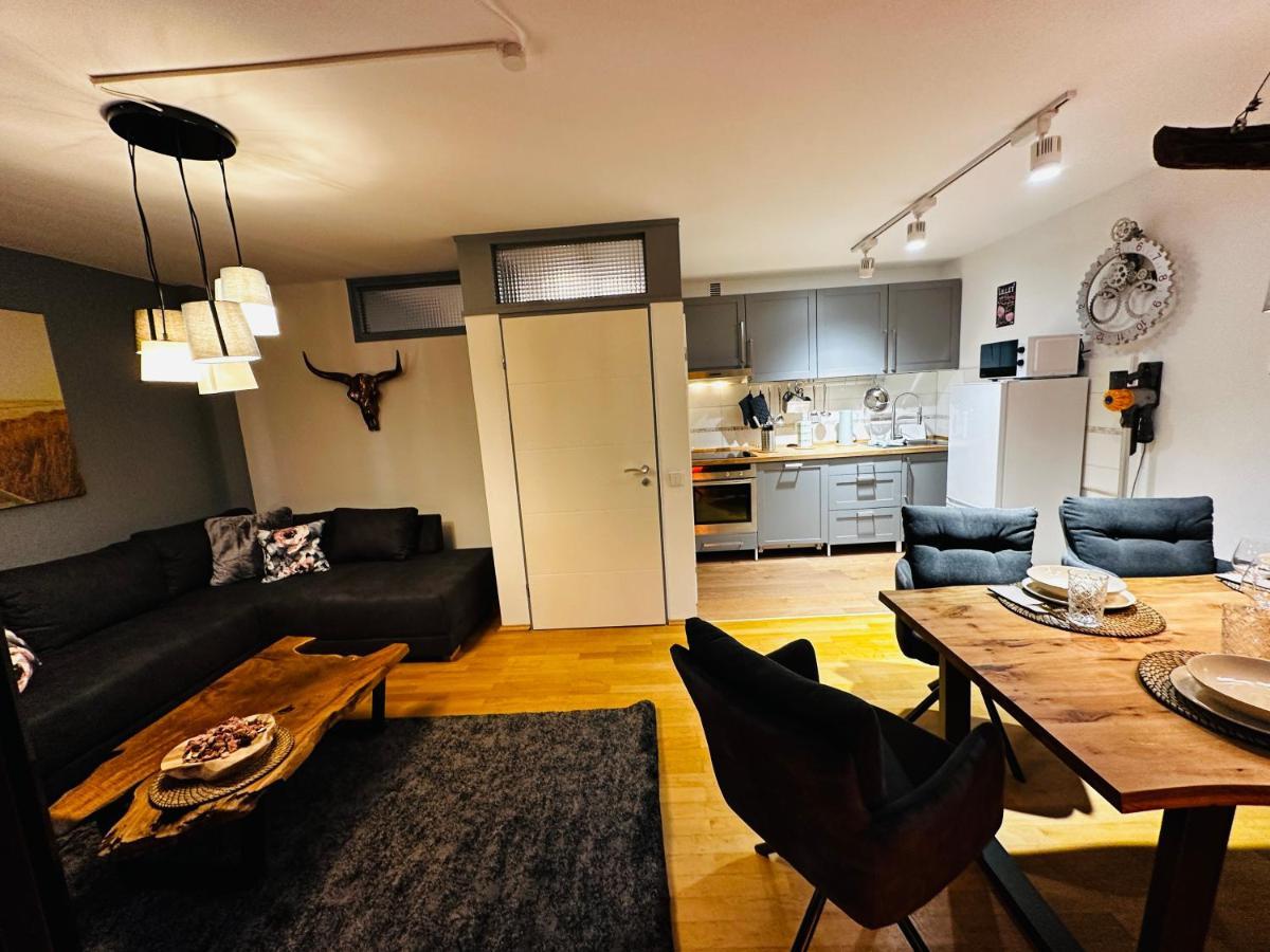Stilvoll-Mit Balkon- Zentral - Netflix-Nespresso Apartment Essen Ngoại thất bức ảnh